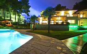 New Play Lake Villa